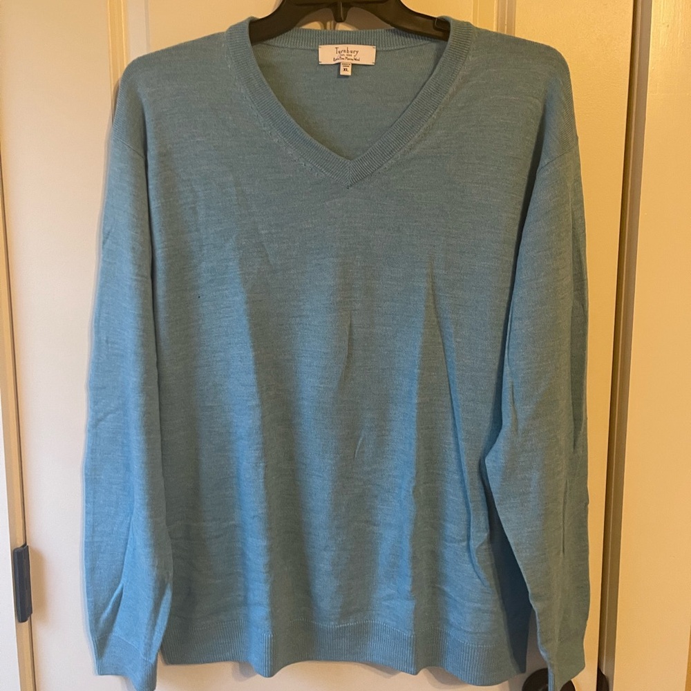 Turnbury Men's XL Merino Wool Green V-Neck Sweater
